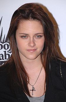 225px-kristen_stewart.jpg