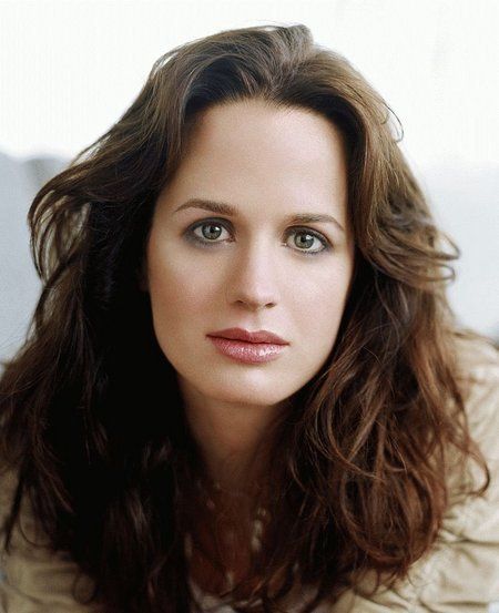 elizabeth_reaser_487026.jpg